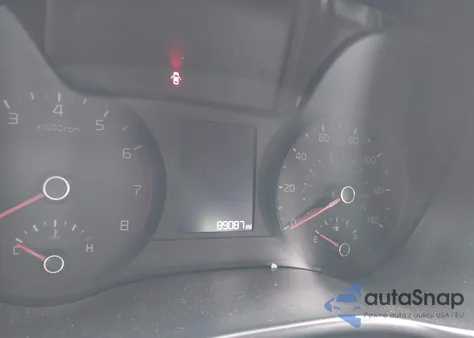 2020 Kia Rio S z USA, uszkodzony, nr VIN 3KPA24AD3LE273131